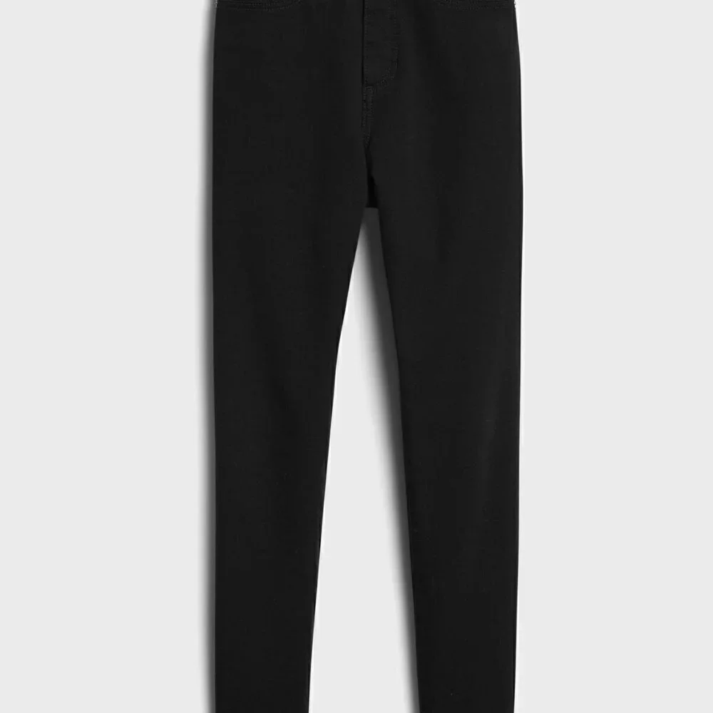 Banana Republic new tags